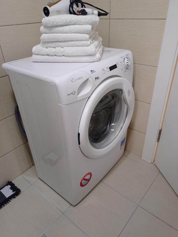 Apartman Sunflower Сремска Митровица Екстериор снимка